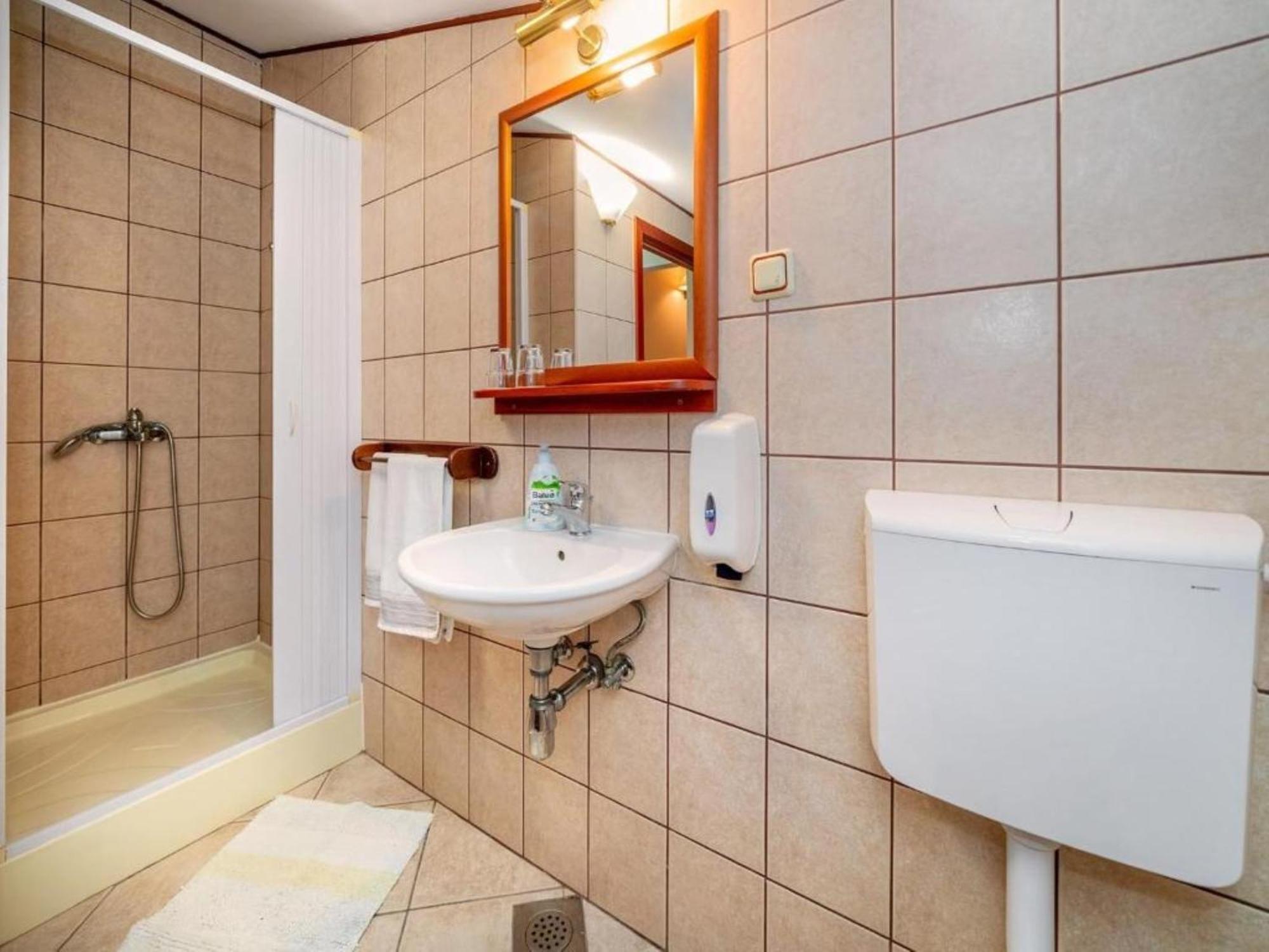 Apartments Villa Roza Drazice Quarto foto